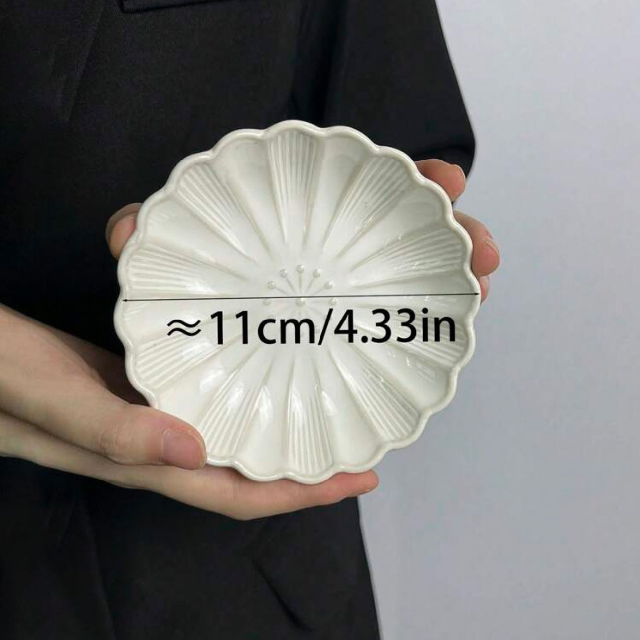 White Flower Mini Trinket Tray