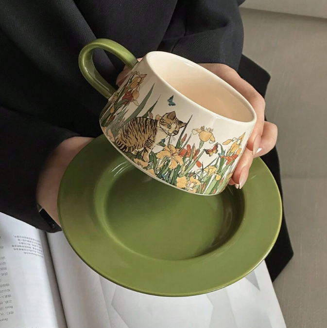 Cottage Collection Ceramic Mug & Saucer Set - Tabby & Thyme