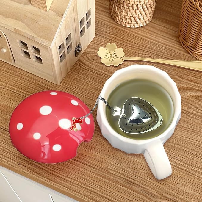 4pc Mushroom Ceramic Mug with Lid, Spoon and Tea Strainer