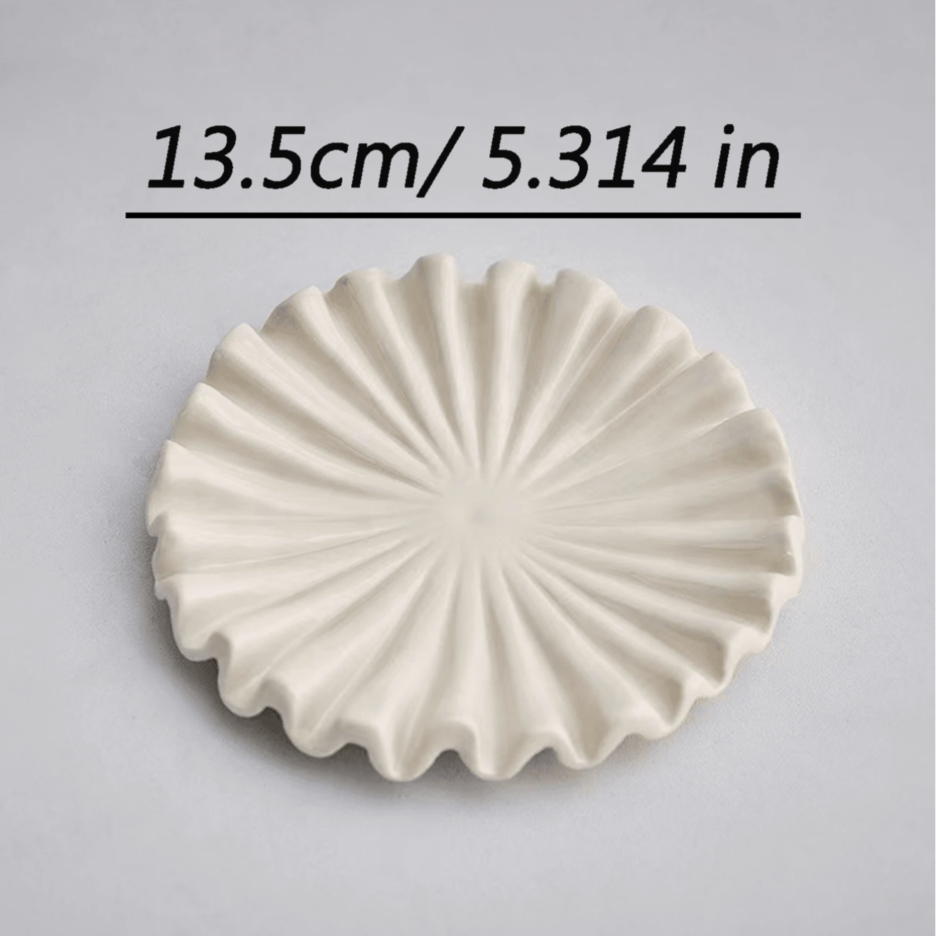 White Ruffle Trinket Tray
